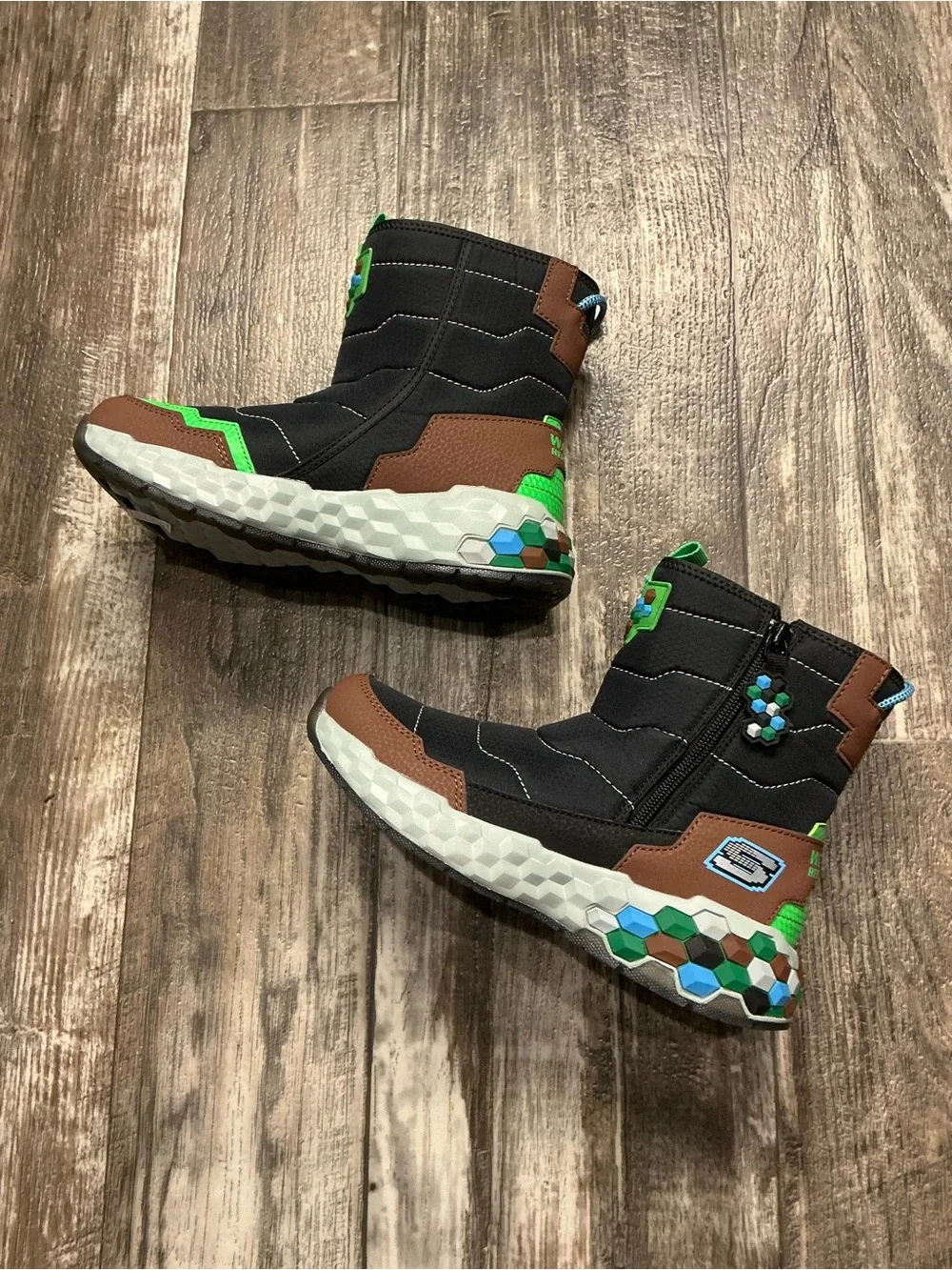 Skechers Minecraft Kids Black, Brown & Green Rain/Snow Boots Size 3.5